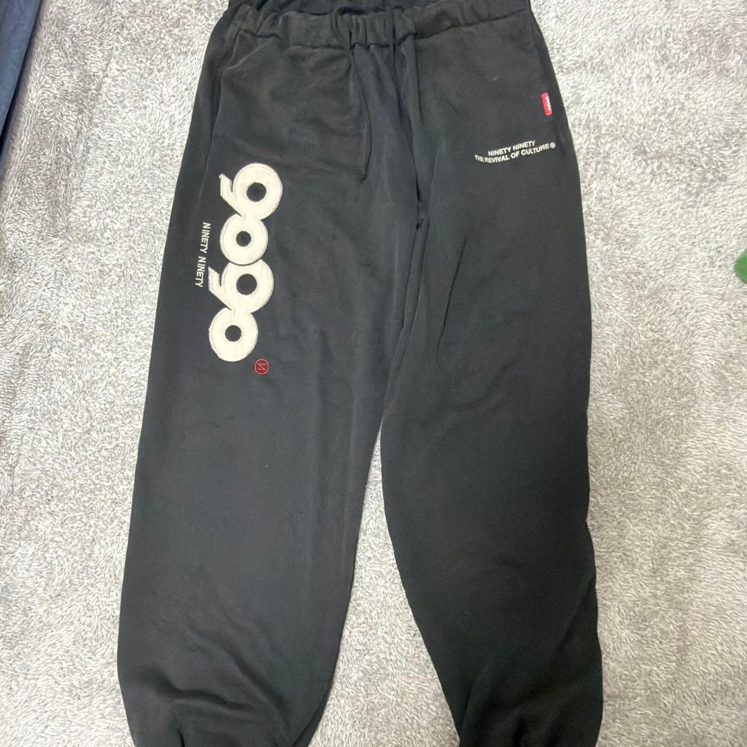 9090 スウェット セットアップ