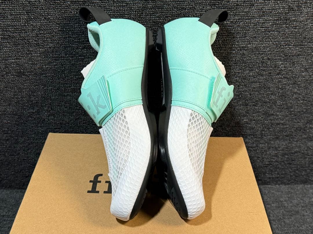 新品未使用 フィジーク TRANSIRO HYDRA 靴EU41/26.5cm