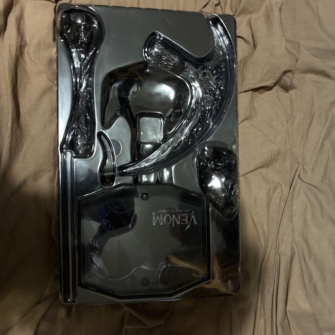 ホットトイズ　ヴェノム