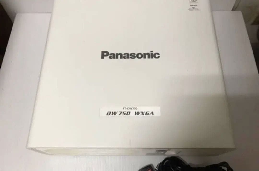 Panasonic PT-DW750JW 高輝度 7000ルーメン 新品ランプ