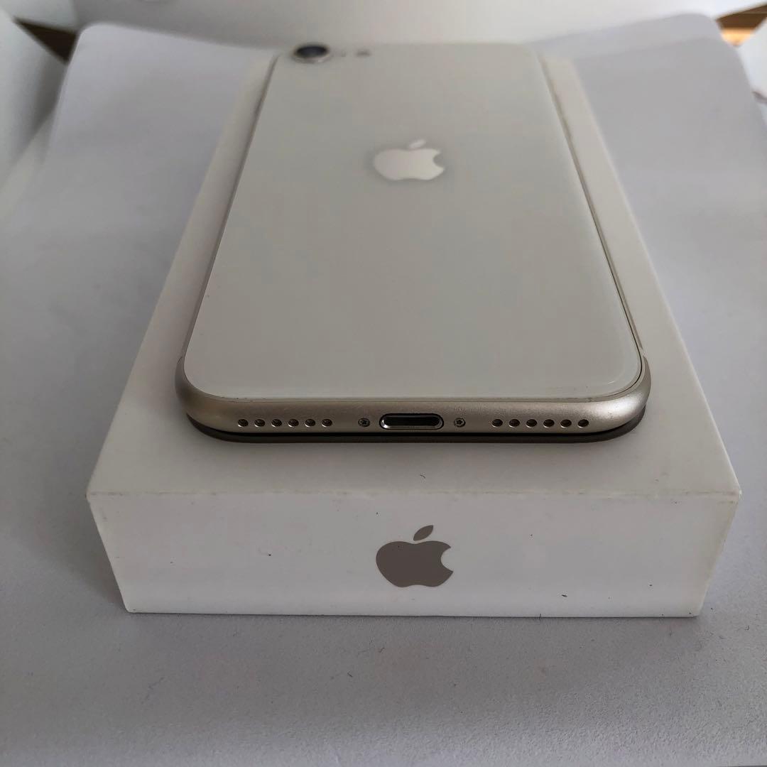 【早い者勝ち】iPhone SE3 128GB SIMフリー 【即発送】