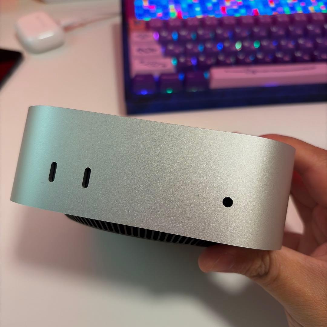 Apple Mac mini M4チップ搭載モデル