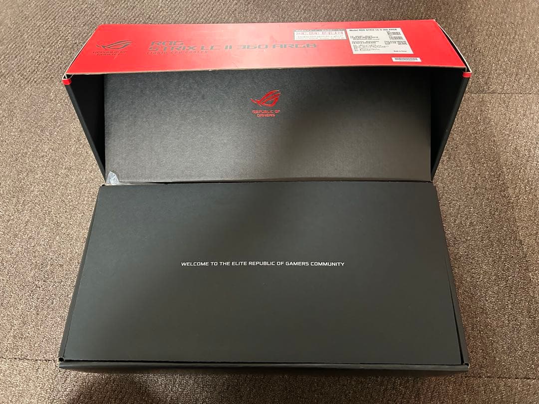 ASUS ROG STRIX LC II 360 ARGB 水冷クーラー