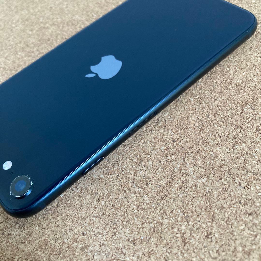 4009【早い者勝ち】電池新品☆iPhoneSE3 64GB SIMフリー☆