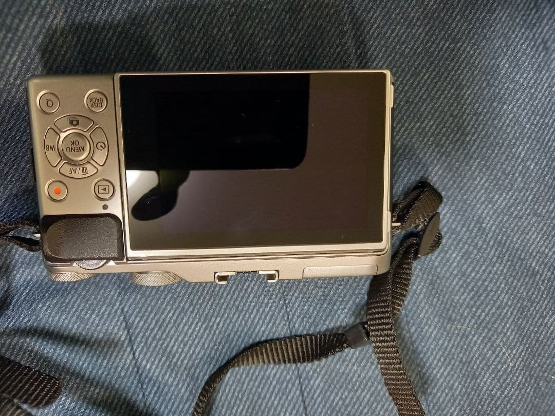 FUJIFILM X-A3 シルバー ミラーレスカメラ