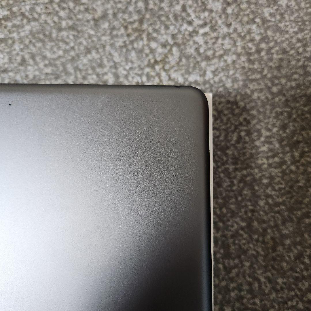 Apple iPad (第7世代) 32GB バッテリー容量99%