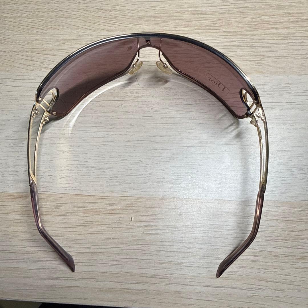 Dior ブラウンレンズ ゴールドフレーム サングラス