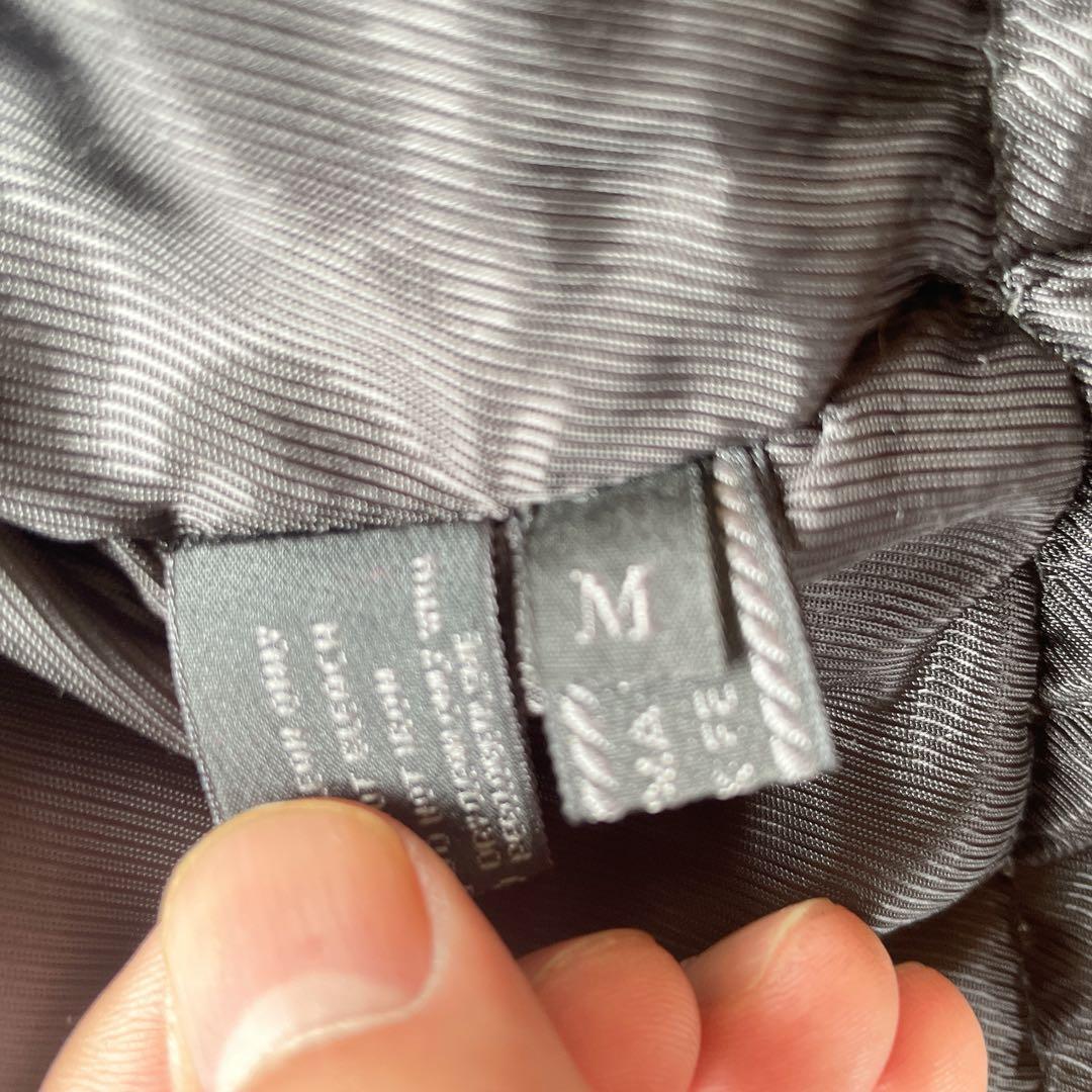 貴重 PRADA プラダ ダウンベスト 黒 M リモンタナイロン イタリア製