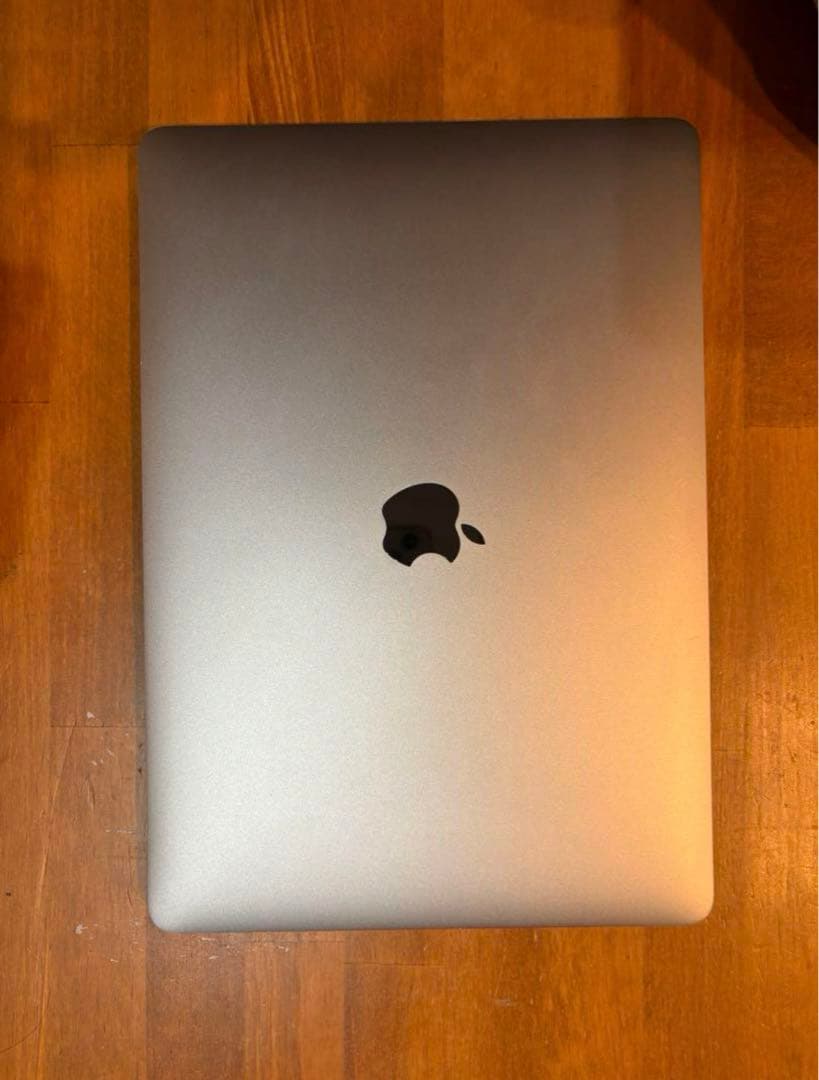 MacBook本体 MacBookAir 2019 256gb