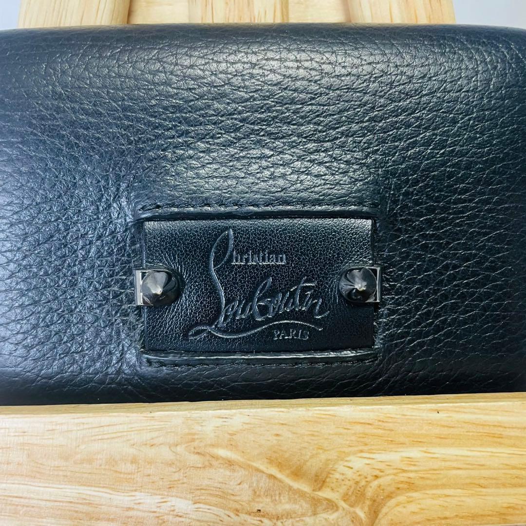 Christian Louboutin 名刺入れ　カードケース スタッズ