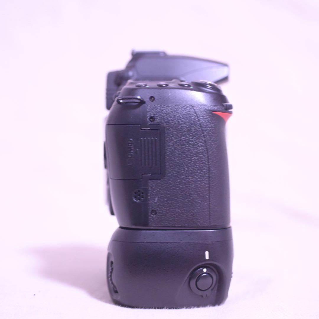Nikon D90 純正バッテリーグリップ付き