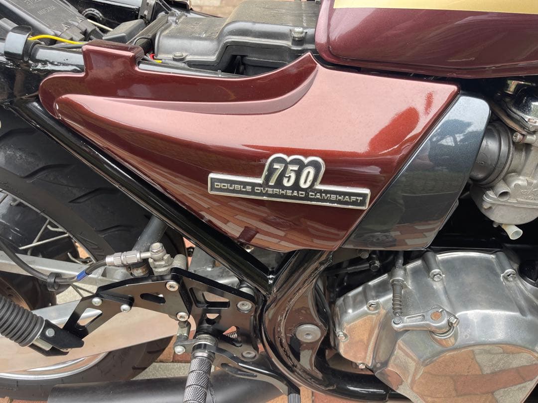 ゼファー750 KAWASAKI 玉虫マルーンカラー 外装