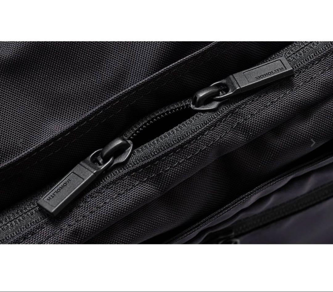 バッグ MONOLITH BACKPACK STANDARD SOLID M