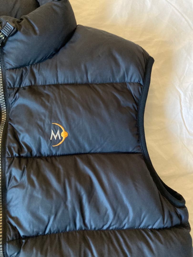 moonstone ダウンベスト　ブラック