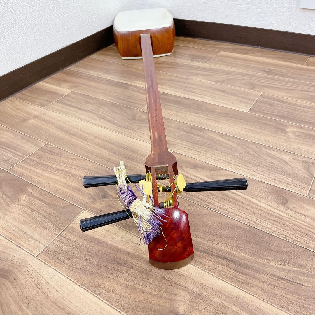 三味線 細棹 花梨 丸打胴 犬皮 和楽器　平溝