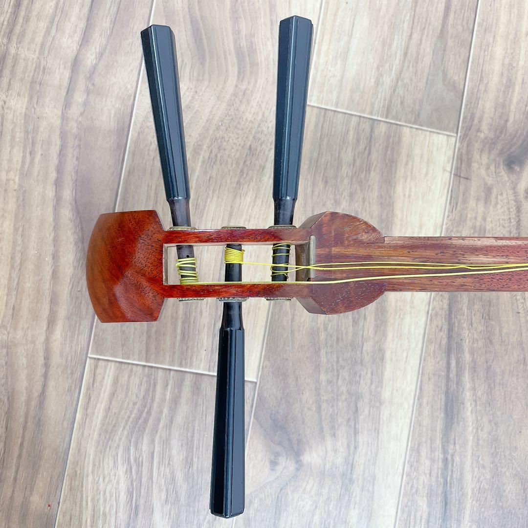 三味線 細棹 花梨 丸打胴 犬皮 和楽器　平溝