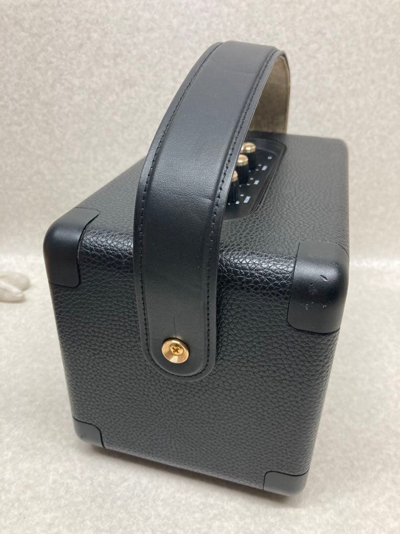 D）Marshall マーシャル Bluetoothスピーカー キルバーン II