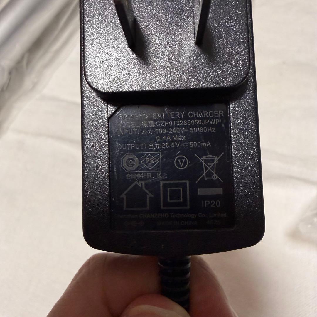 掃除機 コードレス 強力吸引 軽量 スティック ハンディ サイクロン LED