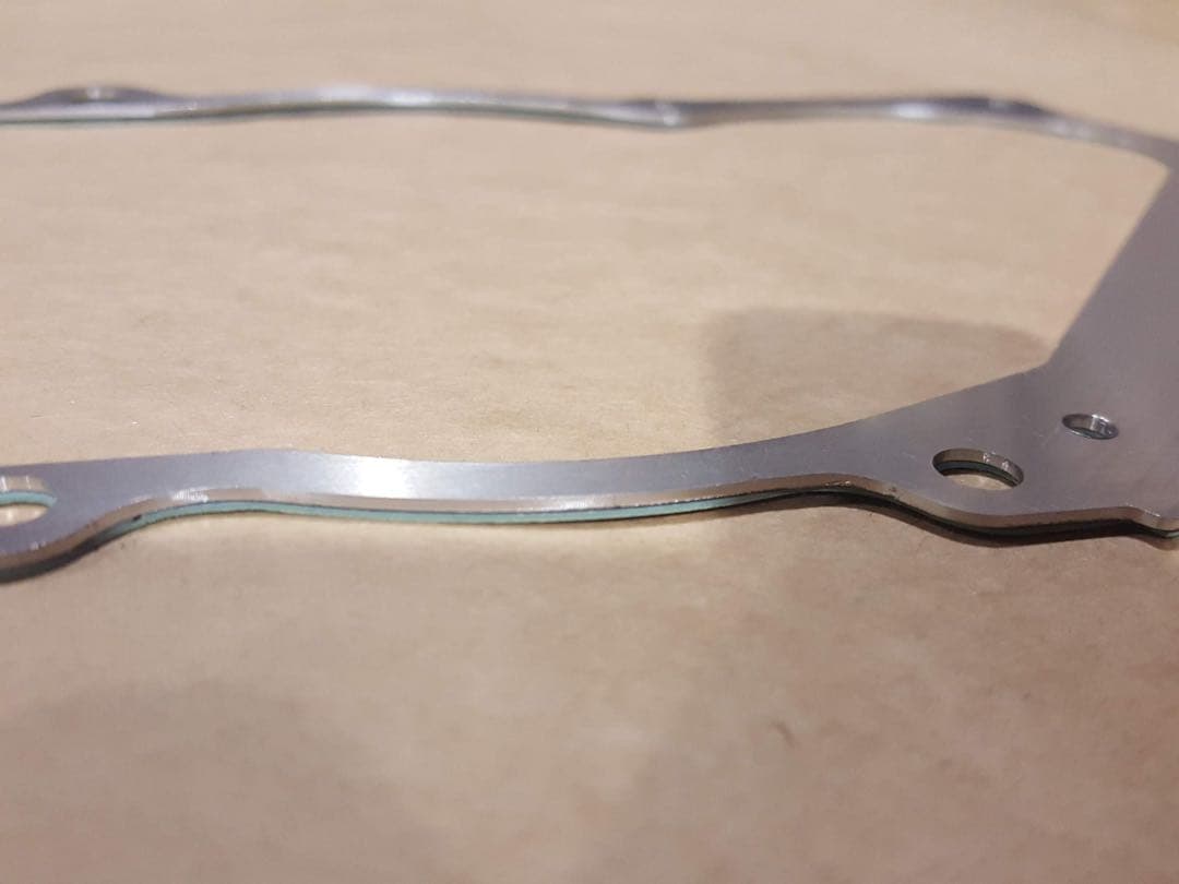 ジャイロ後期Lカバーガスケットアルミ　1mm削り出し