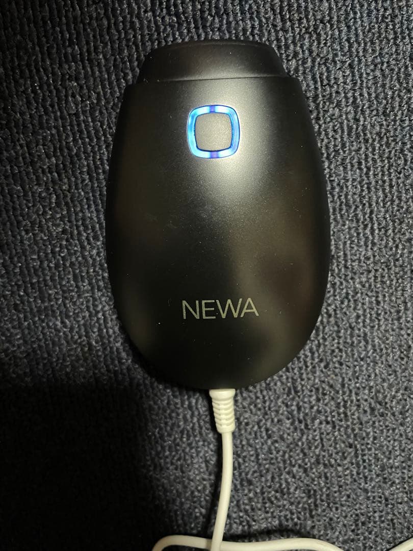 NEWA リフト　美顔器 ブラック