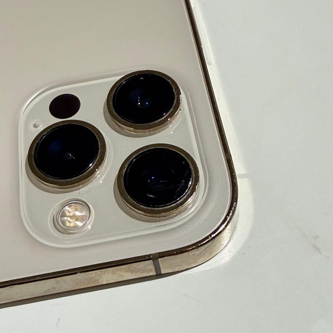 iPhone 12 pro max ゴールド