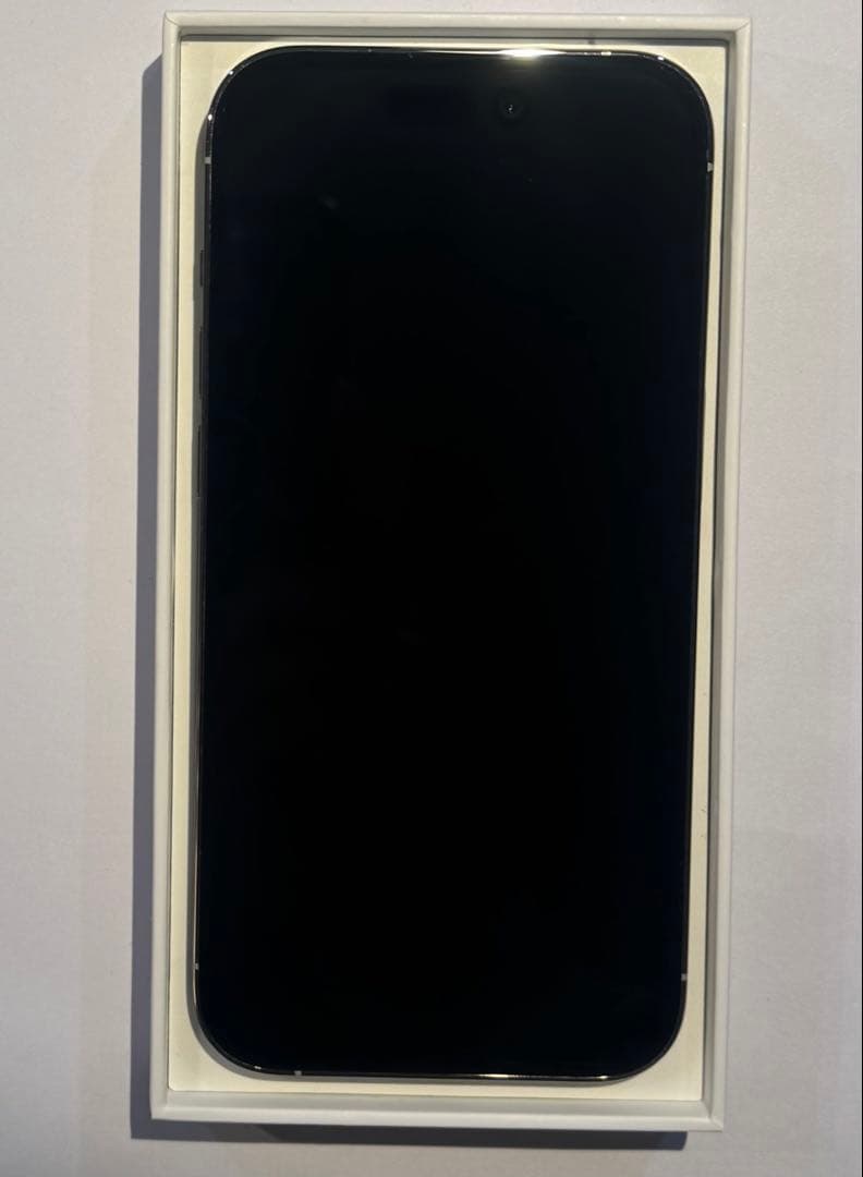 マッカーサー　Apple iPhone 14 Pro シルバー 128GB