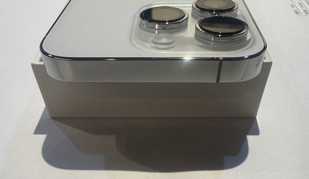 マッカーサー　Apple iPhone 14 Pro シルバー 128GB