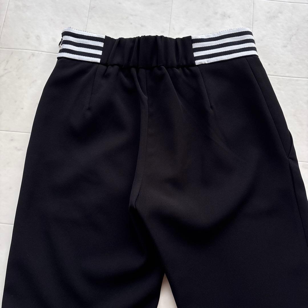 美品 ボーダーズアットバルコニー 定番 テーパードパンツ 黒 ブラック 36