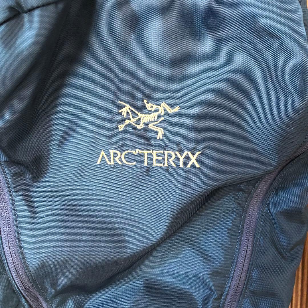 arc'teryx マンティス26 ネイビー