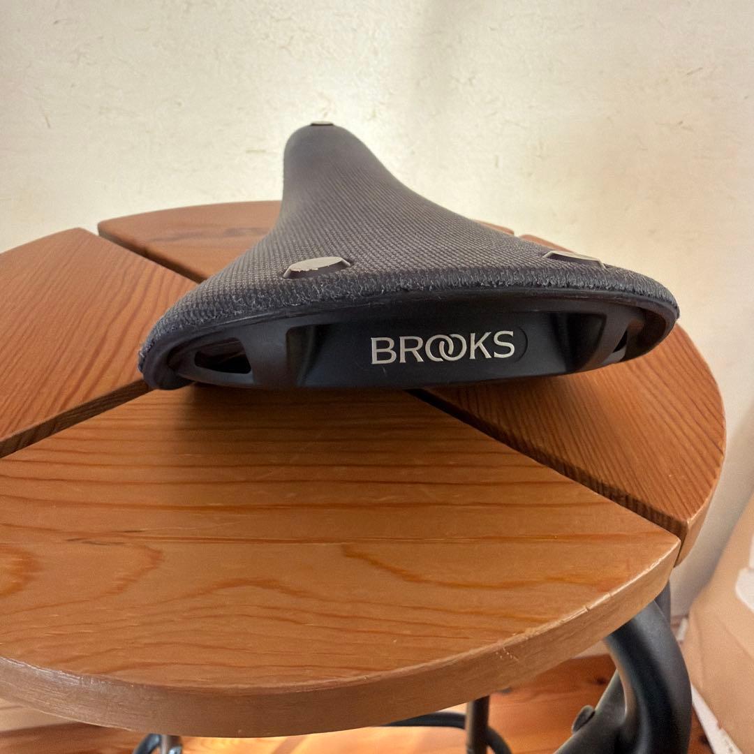 BROOKS cambium C15ネイビーブルー