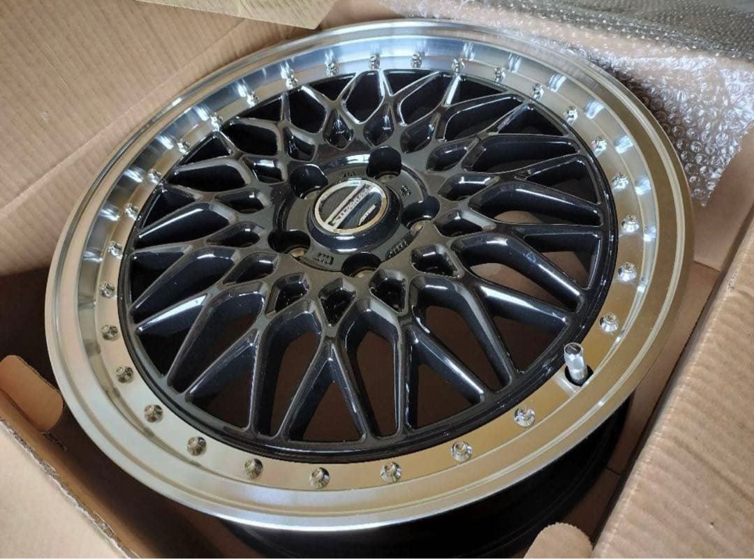 タイヤ・ホイール yoshiki