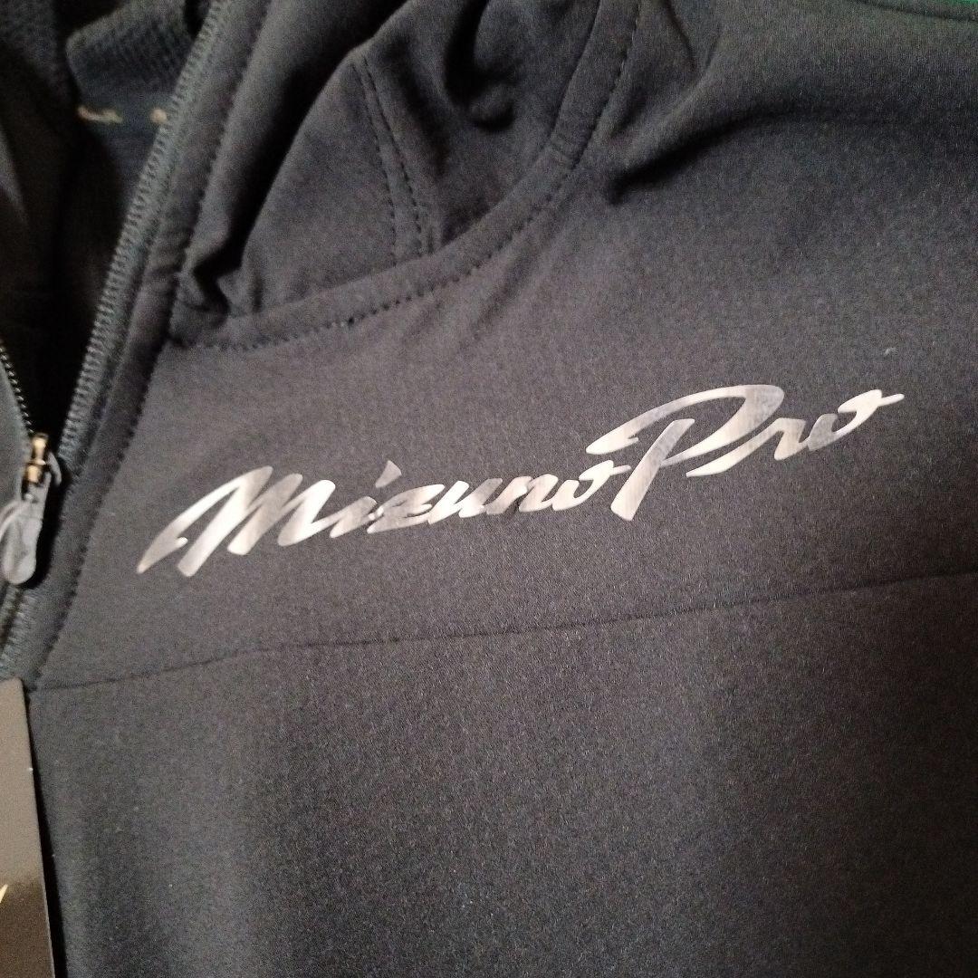 新品　ミズノプロ　ナイロンジャケット　Lサイズ