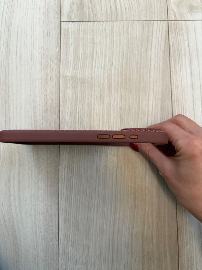 【純正】iPhone17Pro Maxケース& ストラップ セット販売　シエナ