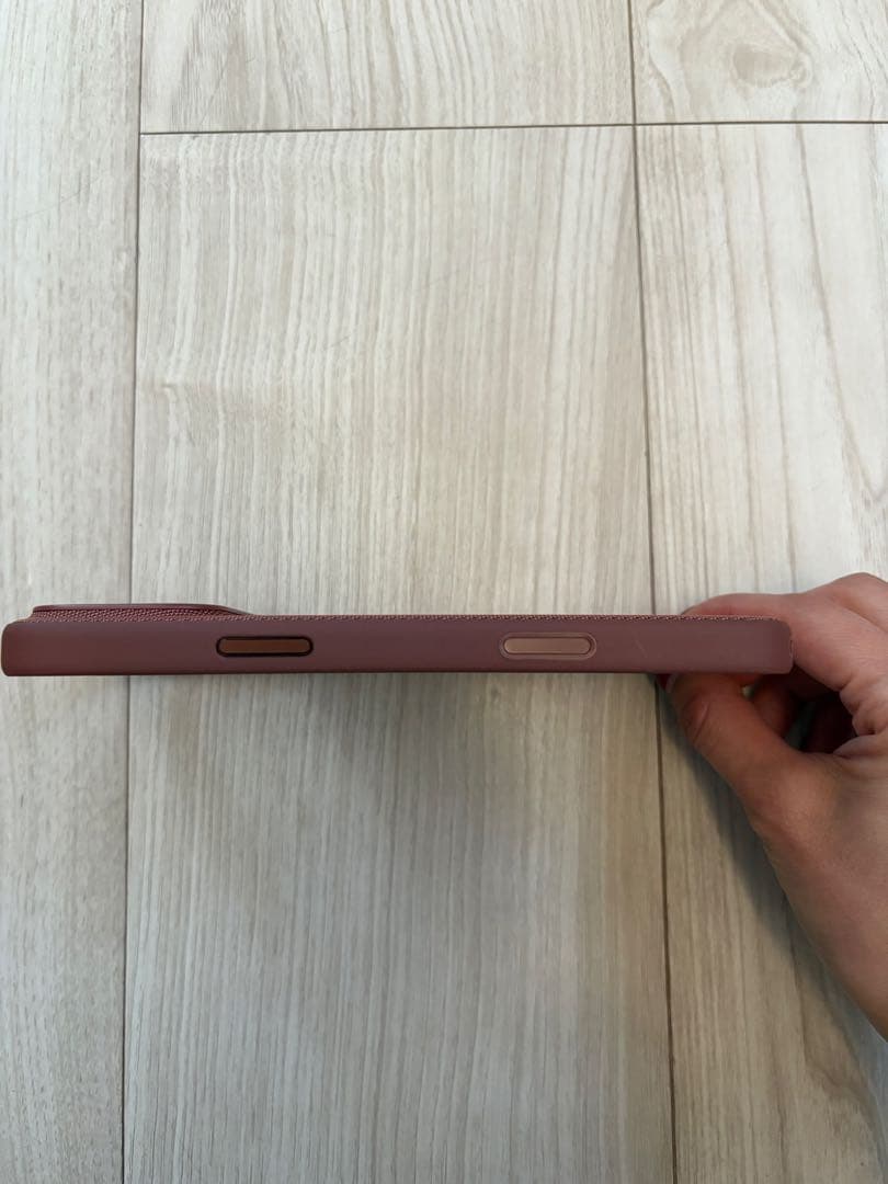 【純正】iPhone17Pro Maxケース& ストラップ セット販売　シエナ