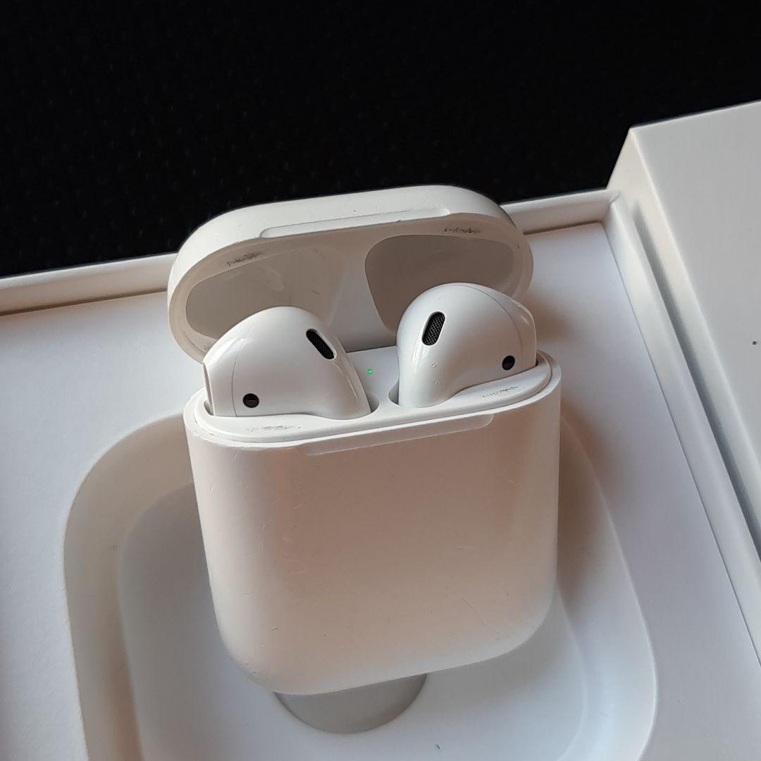 ヘッドホン APPLE MMEF2J/A air pods