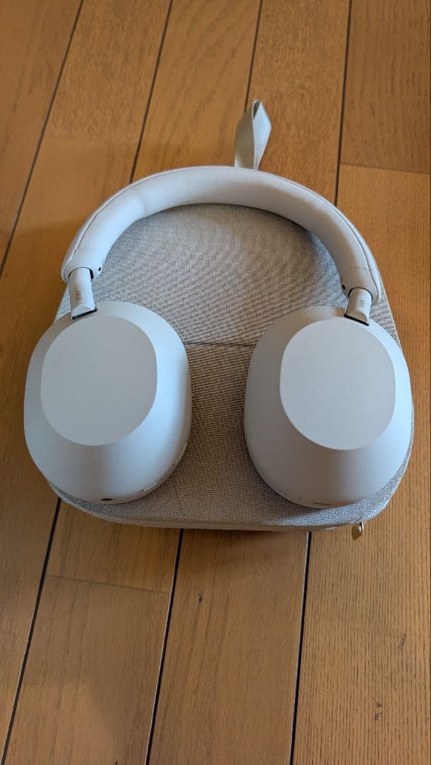 SONY wh-1000xm5 【ワイヤレスヘッドホン】