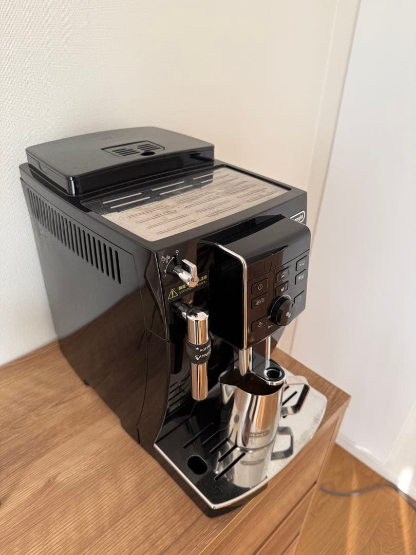 【美品】デロンギ　マグニフィカS コンパクト全自動エスプレッソマシン