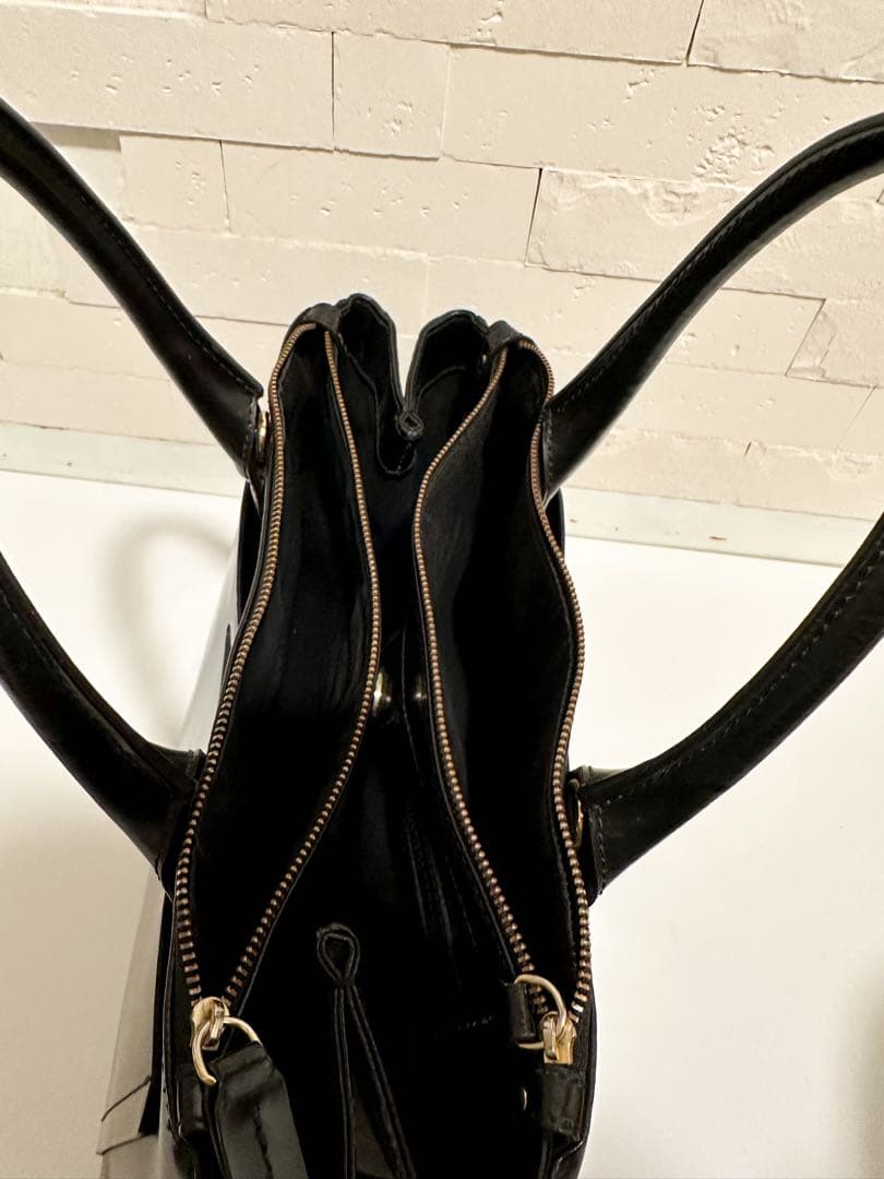 PELLICO ペリーコ　レザーバッグ　ブラック