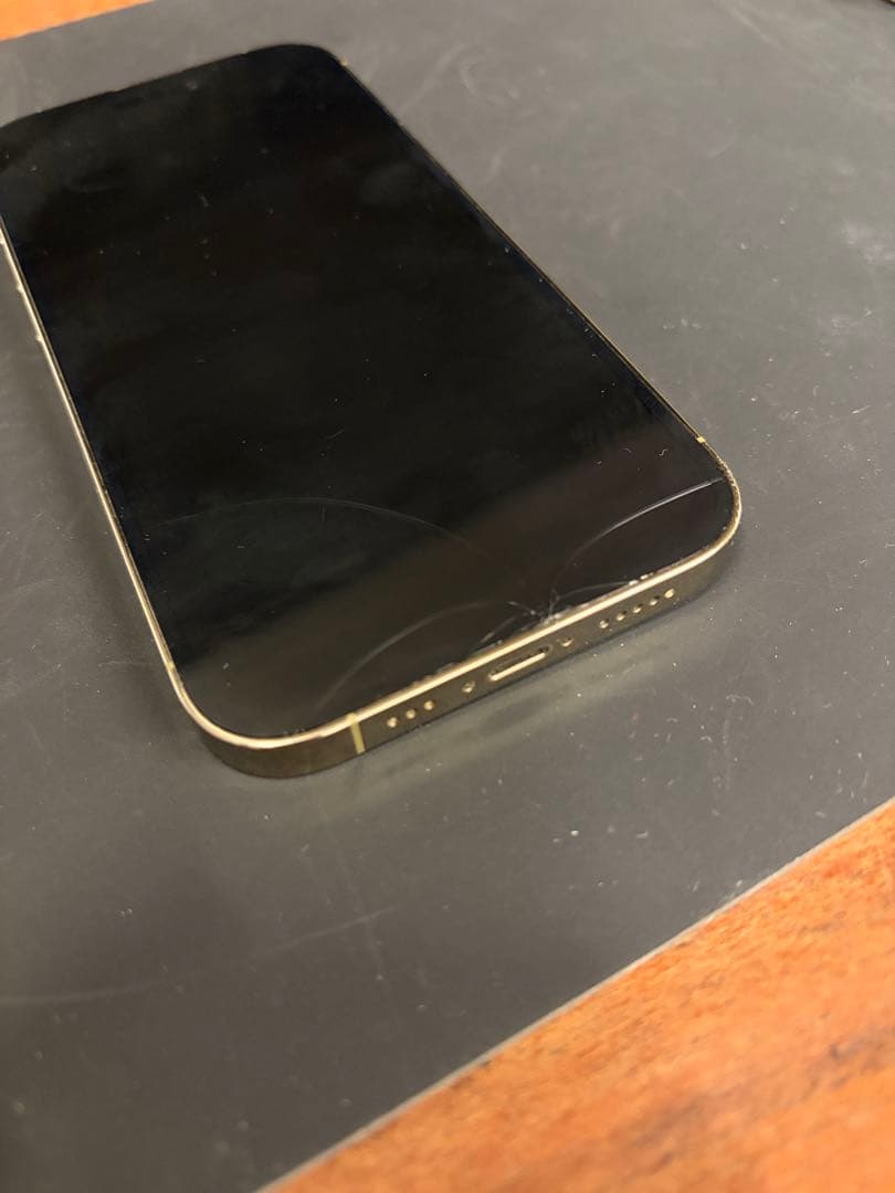 【中古】Apple iPhone 14 Pro ゴールド 本体