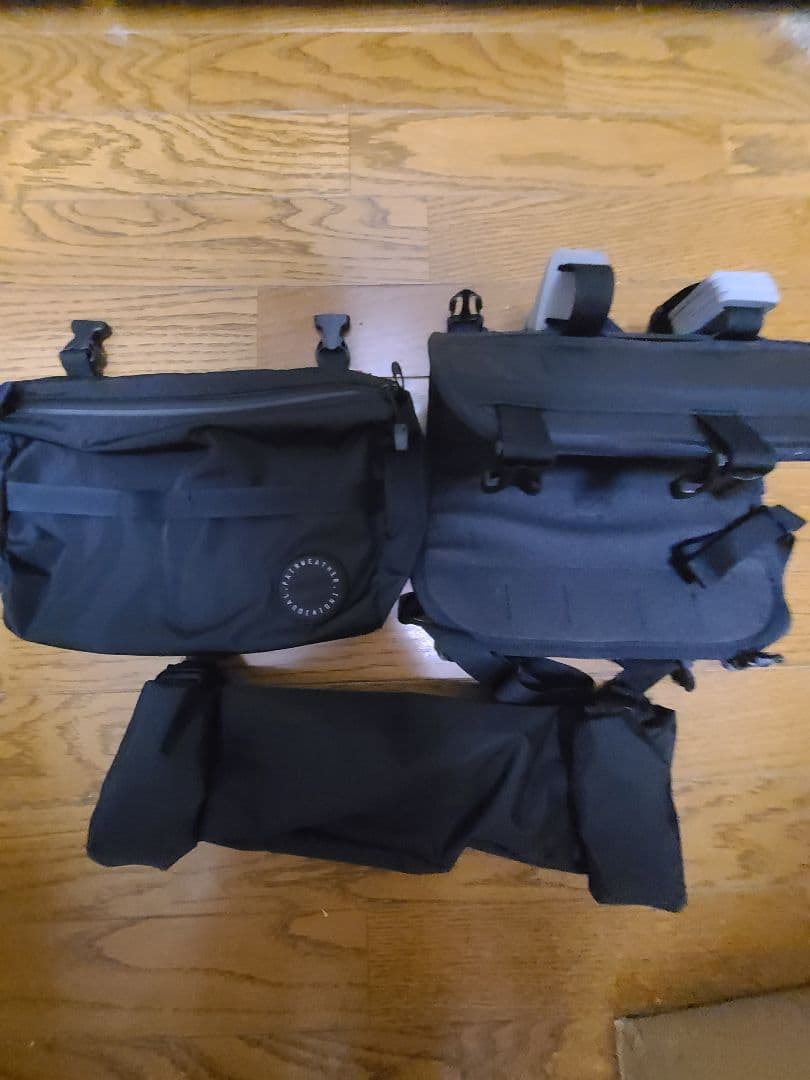 【美品】FAIRWEATHER ハンドルバーバッグ　ブラック