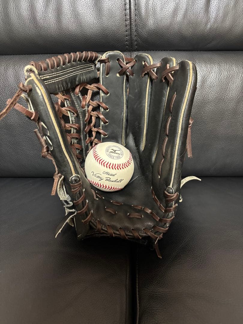 m*a様 アンダーアーマー 硬式外野手用グラブ