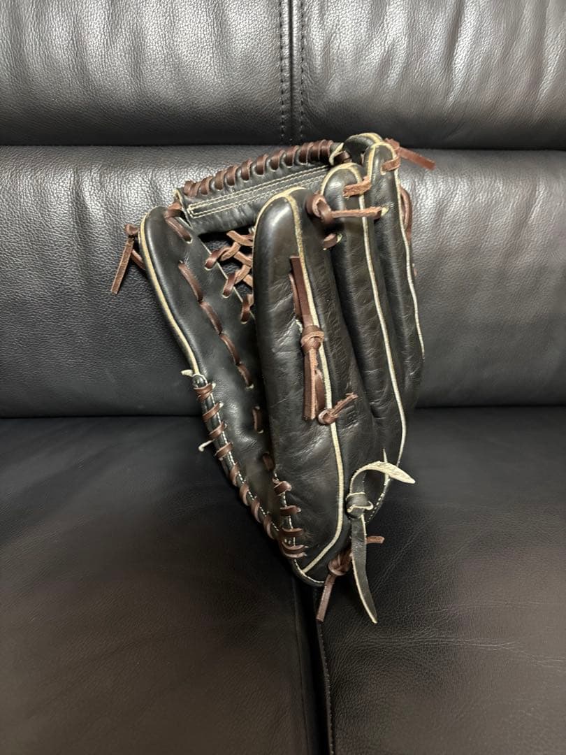 m*a様 アンダーアーマー 硬式外野手用グラブ