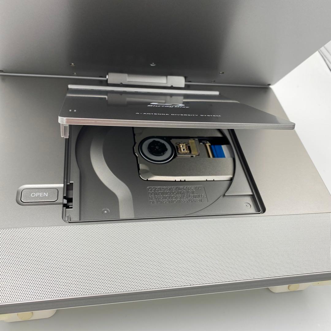 Panasonic DMP-BV200 ポータブルブルーレイ＆DVDプレーヤー