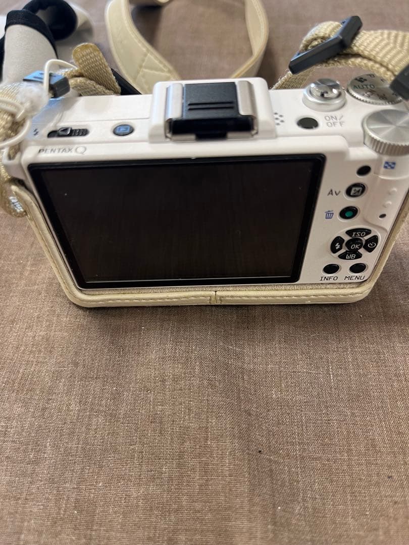 PENTAX Q ミラーレスカメラ ホワイト