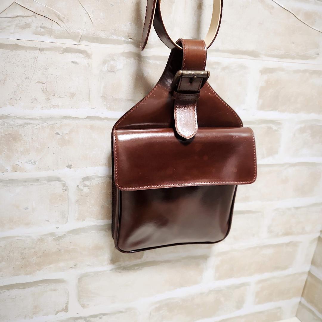 ★Ferragamo 【フェラガモ】レザー ベルトポーチ ブラウン 珍品レア