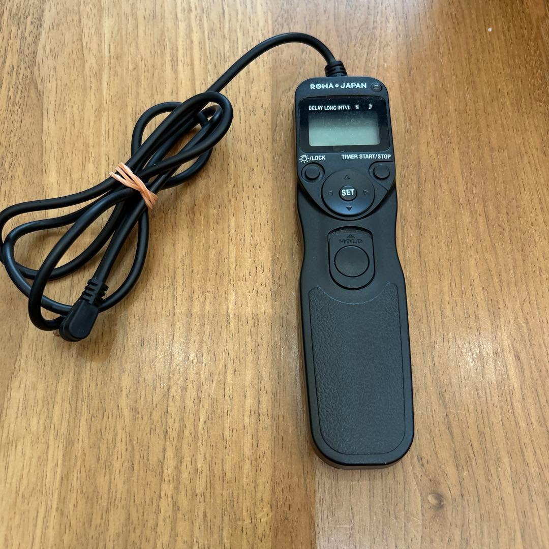 OLYMPUS OM-D E-M1 Mark II 本体　とバッテリーホルダー他