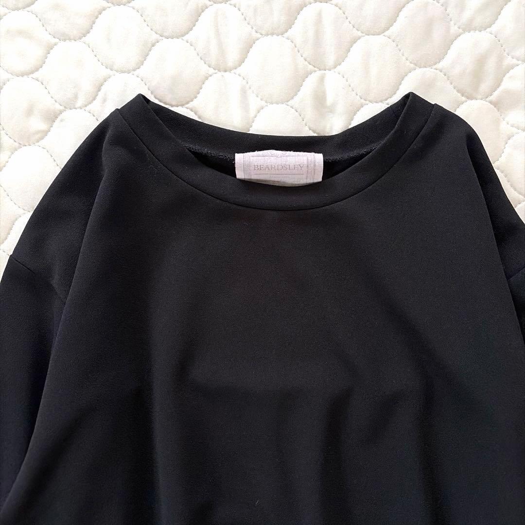 【人気商品】BEARDSLEY✴︎ Tブラウス ブラック