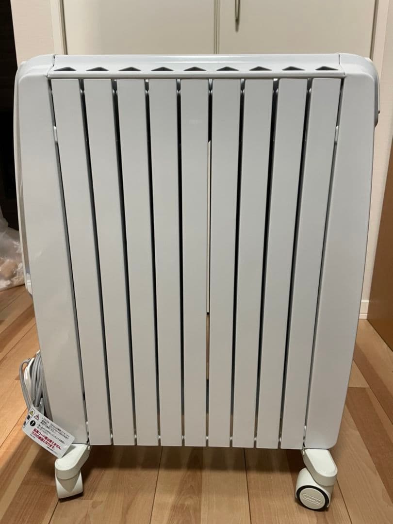 デロンギ ドラゴンデジタル オイルヒーター TDD0915W