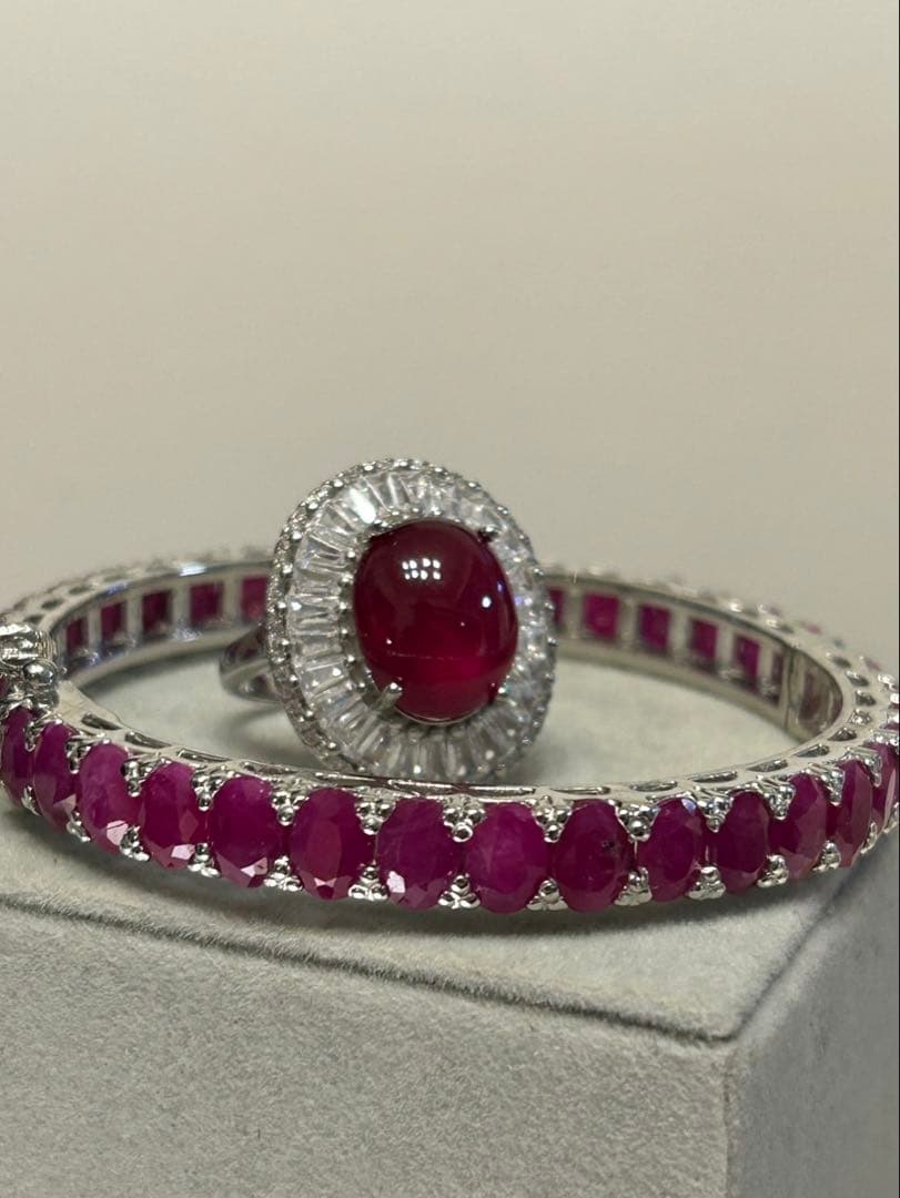 つ*る様 超豪華‼️天然ルビーリングとバングルのセット