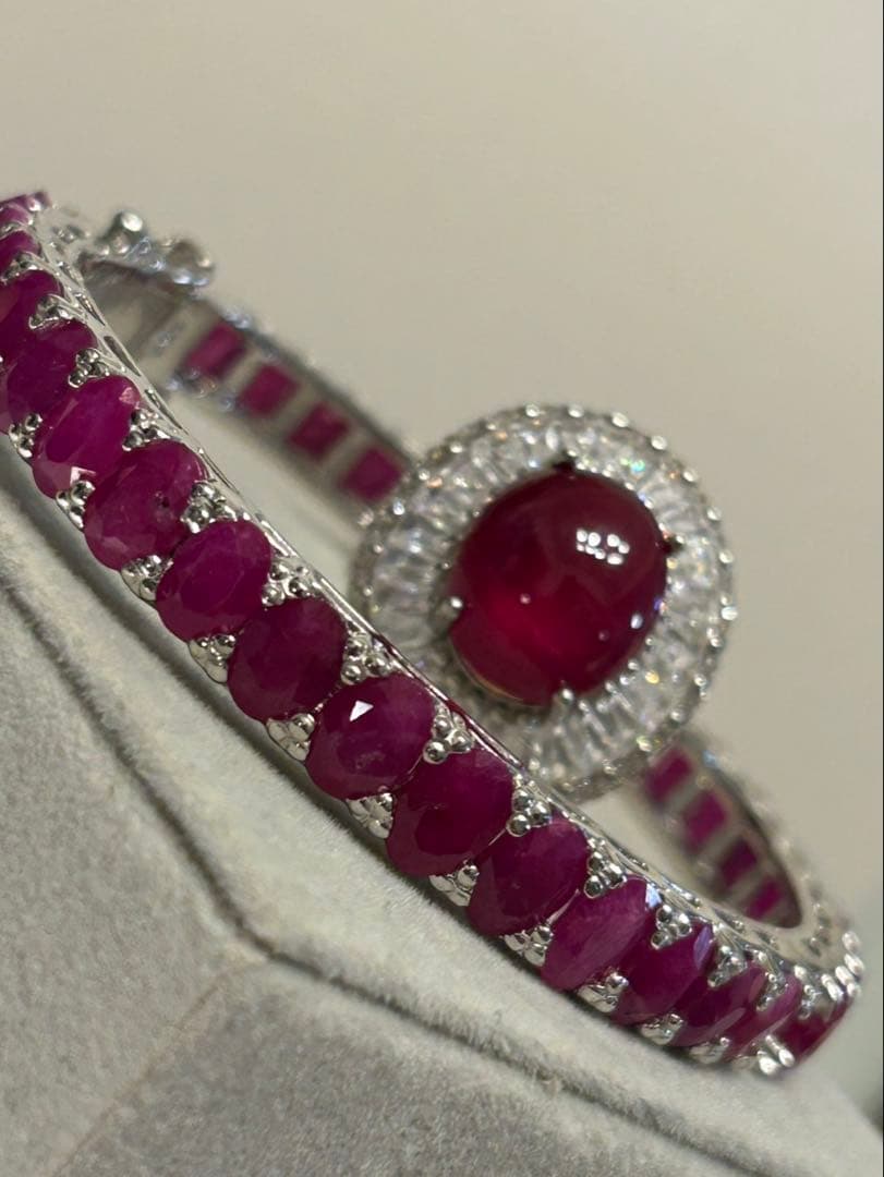 つ*る様 超豪華‼️天然ルビーリングとバングルのセット